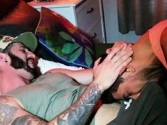 Muscular Homo Devours Bottom Tight Ass