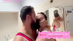 Luta - Dois Barbudos E Peludos Lutam E Trepam Com Muita Vontade - Video Completo No Red 6 Min