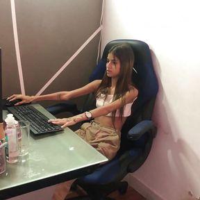 Petite brunette comes to work in her office but first masturbates very rich