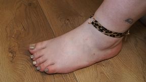 BBW feet worship #32