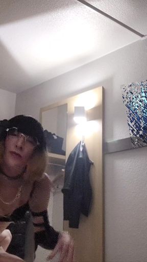 An Experte in Paris, Anal at the Hotel. Sodomize Your Soumi. Vanessabitchx Parischiennetrvprod⁷⁸