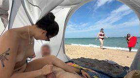 Making him cum in a public beach, with people passing by!