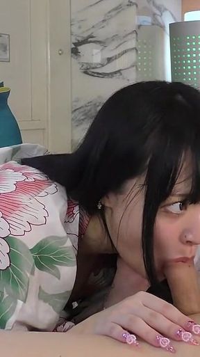 19-year-old Japanese Beauty. Big-breasted Amateur, Blowjob and Shaved Pussy Creampie Sex. Japanese Costume Cosplay