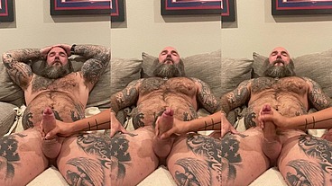 Update #81 (May 11, 2022) Getting a Handjob!