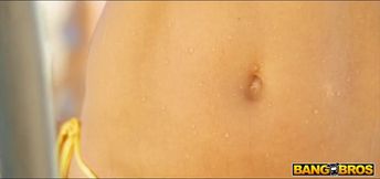 Hot - BIkini Babes Rinsing Off At The Beach