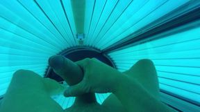 Sun bed wank