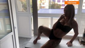 Wife met from work with hot blowjob and fuck by the window