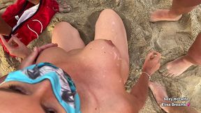 me godant mon petit trou devant des voyeurs sur la plage hot video dans ...