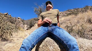 Spraying pee in the mountains - 4k