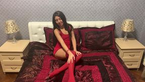 katty west masturbating wet pussy with cork in ass