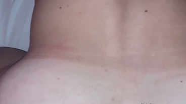 COMI O CUZÃO ROSA DO BRANQUELO NA SAUNA