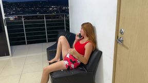My Big Ass Latina Neighbor Calls Me To Help Her Fix The Internet, To Thank Me She Lets Me Put My Big Dick In Her.