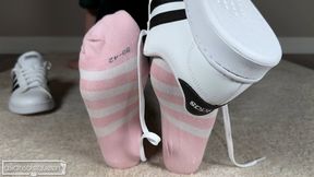 Stinky Feet Homewrecker Humiliation JOI