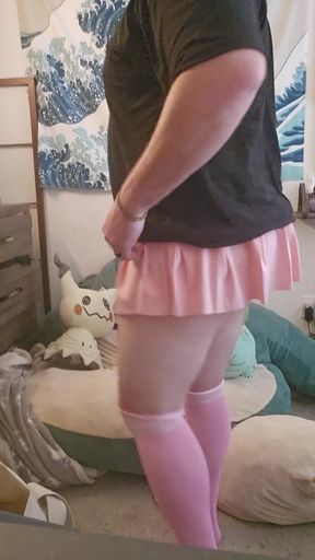 First time cumming in my new femboy clothes!