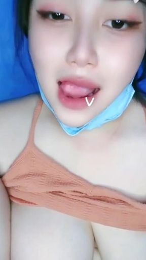 Plug Vagina Until Orgasm