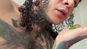 Giant Deminio Devours Gummy Ostos