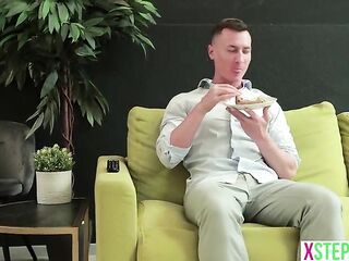 Russian teen golden-haired stepsister Novella Night is big into fitness