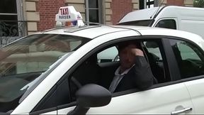 Milf fucks taxi driver