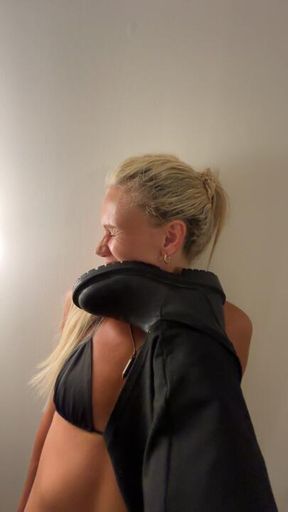CHICKS IN LEATHER BIG TIME HUMILIATION 🖤🖤