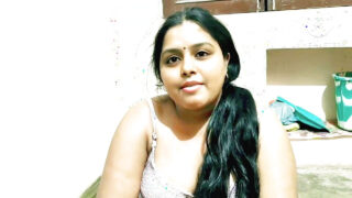 Film buatan rumah hardcore tentang wanita India dewasa berpantat besar melakukan seks anal kasar