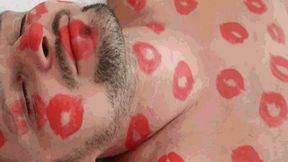 These lipstick kisses are priceless WMV(1280*720)HD