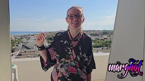 mari cocu offre &ccedil_a femme en gang bang au cap d'_Agde Mon mari cocu ma pr&eacute_par&eacute_...