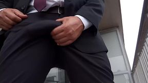 yuri gaucho - executivo dotadao masturbando a caceta ate gozar muito - urso brasileiro dotadao gozada farta