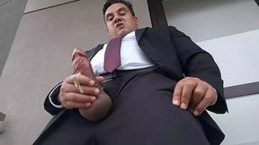 yuri gaucho - executivo dotadao masturbando a caceta ate gozar muito - urso brasileiro dotadao gozada farta