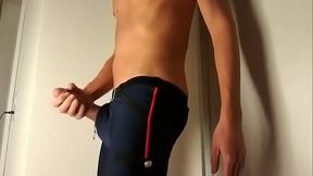 Crown Shows Off in the Club: Mature Masturbation & Gay Anal Sex Fun