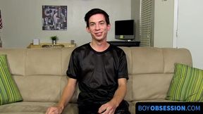 Meet a provocative and flexible new twink Daniel Ross