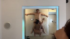 sophie stephan atriz porno brasileira , fazendo um delicioso beijo grego