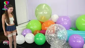 Anrie Machine Pops Huge Balloons