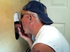 Friendly Face Gets Dick Sucked At Gloryhole