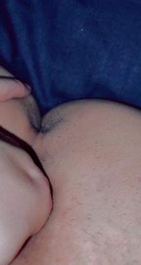 je me fais du bien en attendant mon plan cul