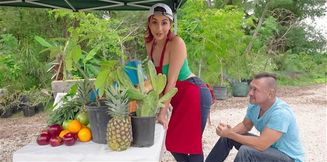 Reality Kings: New Corn with Roxie Sinner on faptube