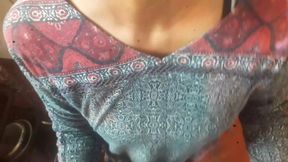 Fucking the Housemaid While She Is Cooking