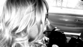 MRS. ROMAN CAR SMOKING A VS100 MENTHOL IN A SEXY CIGARETTE HOLDER