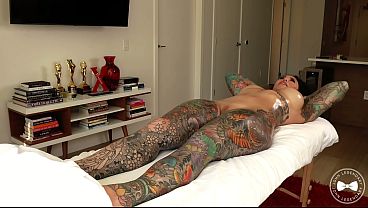 TIGHT BODY LATINA BIANCA BAILEE GETS MASSAGE &amp_ BBC