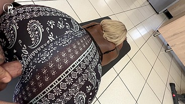 Gym Session Turned Into a Fuck Session Through a Hole in Her Forbidden Pants