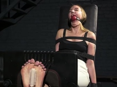 Rfstudioproduction – Katrina – Stocks Tickle And
