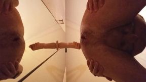 ops68ops con una mano nel culo