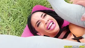 Gives Robby Some - Robby Echo And Victoria June