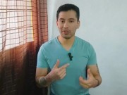 Vecino penetra a pelo al vecino casado con sus 20cm de verga a escondidas de su esposa!