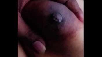 Fucks big boob GF&rsquo_s hot blow job &amp_ shaved pussy in desi MMS