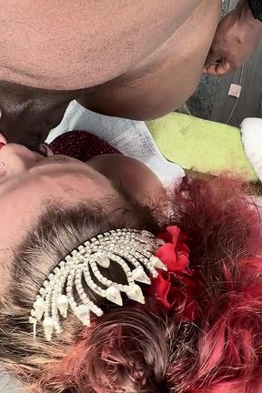 Sexy Babes Deep Throat Head