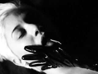 Nenetl's Rubber Rub Down