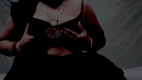 Punjabi stepbrother is seen filming hot nude while bathing