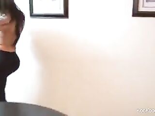 Breasty Amy Anderssen gets a hard bang and a facial