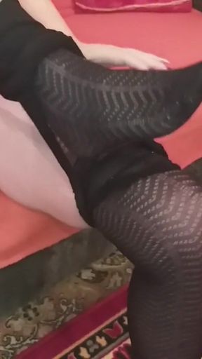 German Granny Dresses up, Indulges Her Fetish and Has Fun!