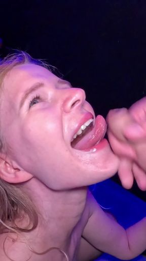 Bachelor Farewell Becomes a Stranger Party! Condom Gets Stuck in the Pussy! Threesome Even Before the Wedding Ceremony!